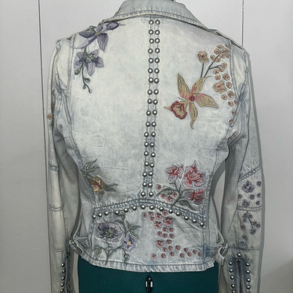 Floral Embroidered Denim Jacket - Picture 3 of 3